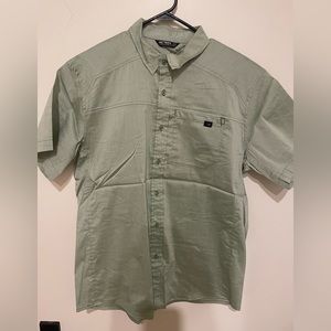 Arc’teryx short sleeve button up shirt